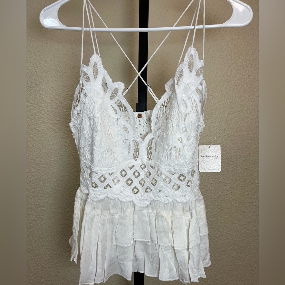 #141 Free People Adella White Cami - Picture 4 of 7